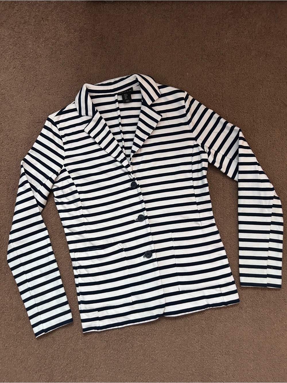 Tahari Women’s Blazer Size Small White/Navy Stripes Long Sleeve Soft Knit